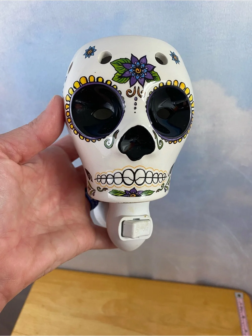 Día de los Muertos / Day of the Dead Sugar Skull PlugIn Wax Warmer